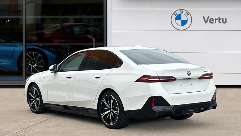 BMW i5 250kW eDrive40 M Sport 84kWh 4dr Auto Electric Saloon